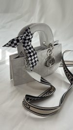 کیف دستی دوشی اسپرت دخترانه دیور روسری دار | 251941 - Image 6